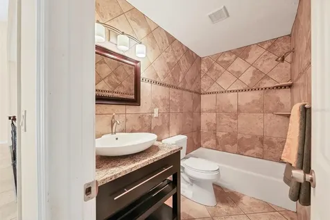 6249 Muriwood Court Sarasota FL 34243