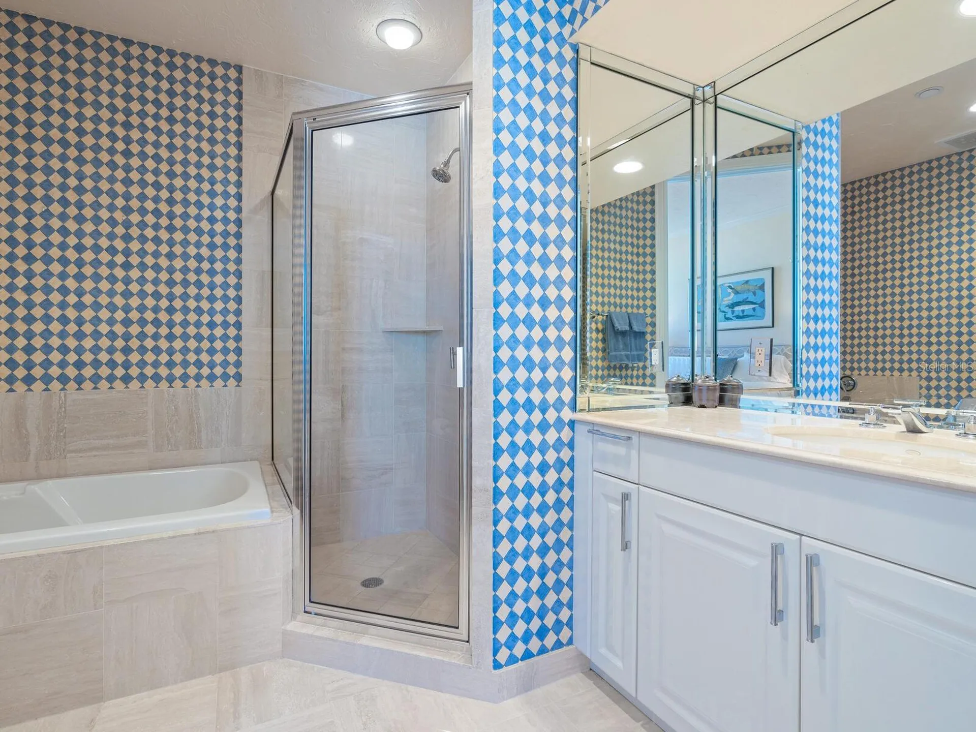 1281 Gulf Of Mexico Drive Longboat Key FL 34228