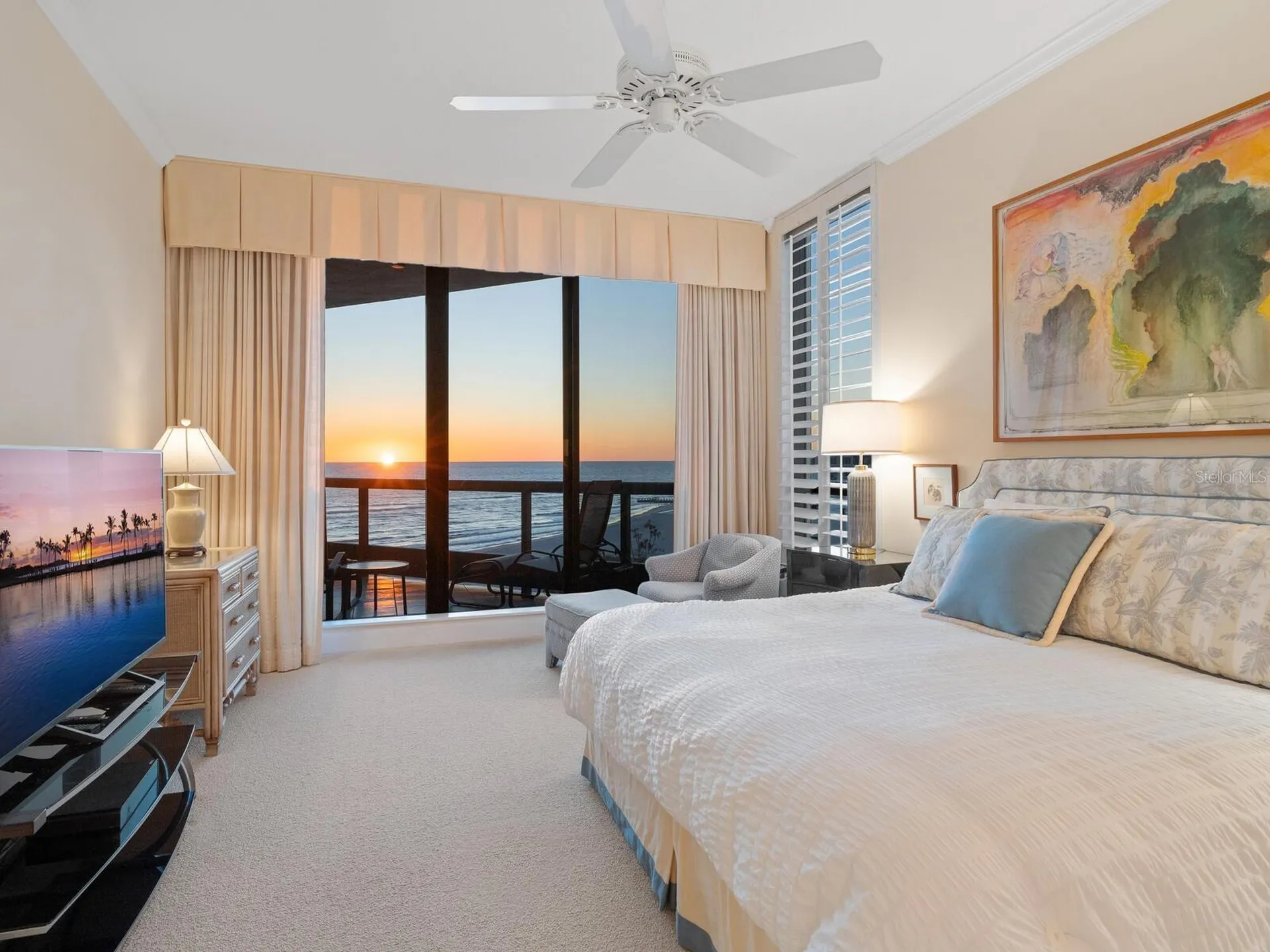 1281 Gulf Of Mexico Drive Longboat Key FL 34228