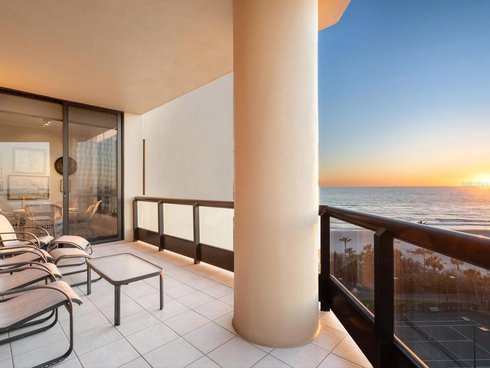 1281 Gulf Of Mexico Drive Longboat Key FL 34228
