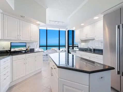1281 Gulf Of Mexico Drive Longboat Key FL 34228