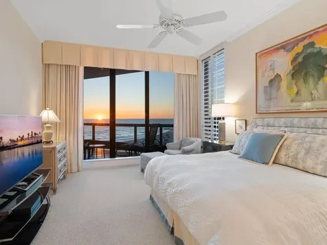 1281 Gulf Of Mexico Drive Longboat Key FL 34228
