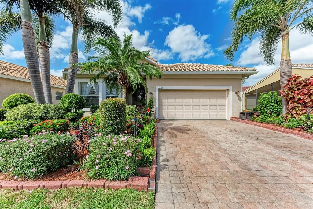 6306 42nd Street E Sarasota FL 34243