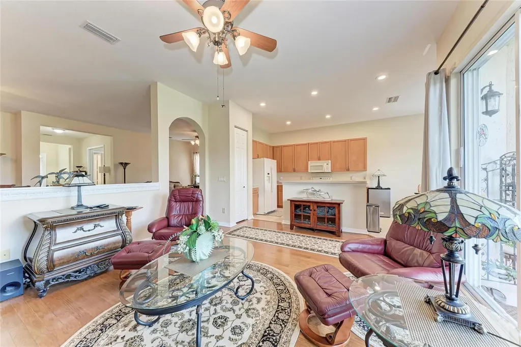 6306 42nd Street E Sarasota FL 34243