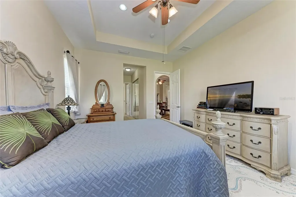 6306 42nd Street E Sarasota FL 34243