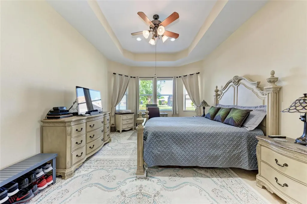 6306 42nd Street E Sarasota FL 34243