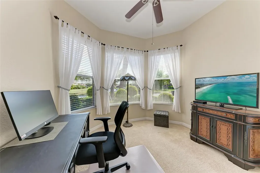 6306 42nd Street E Sarasota FL 34243