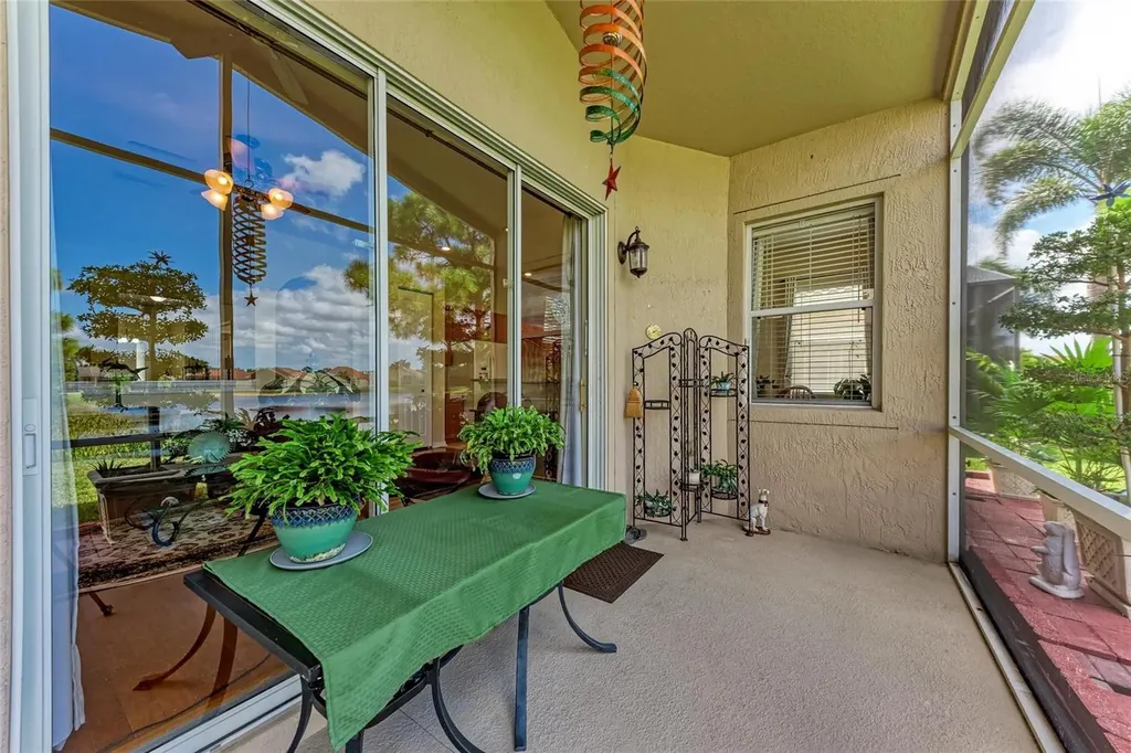 6306 42nd Street E Sarasota FL 34243