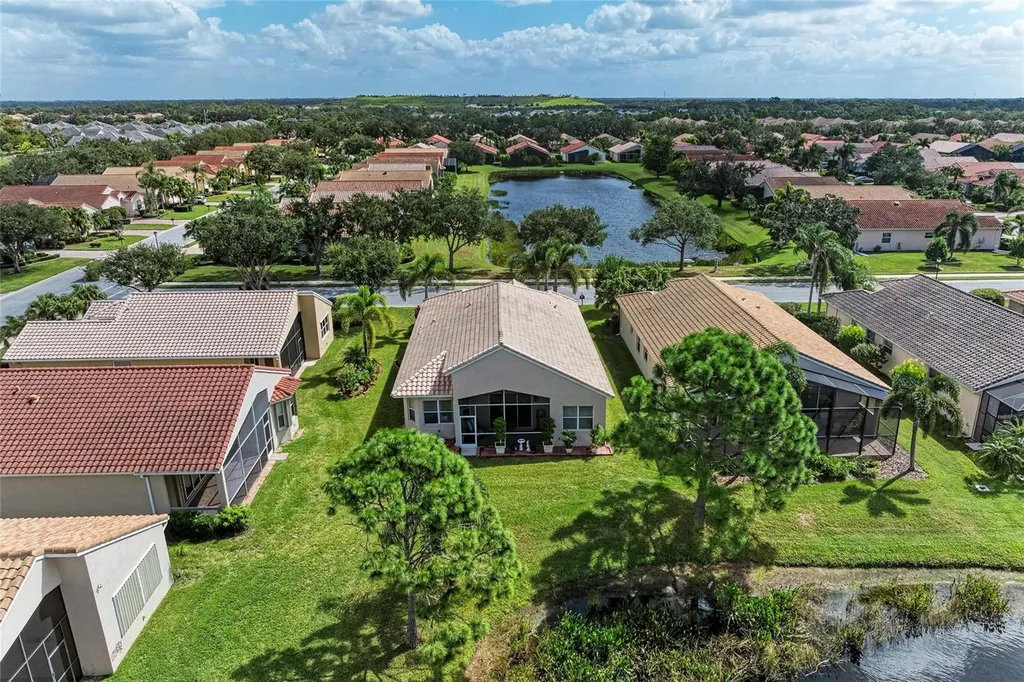6306 42nd Street E Sarasota FL 34243