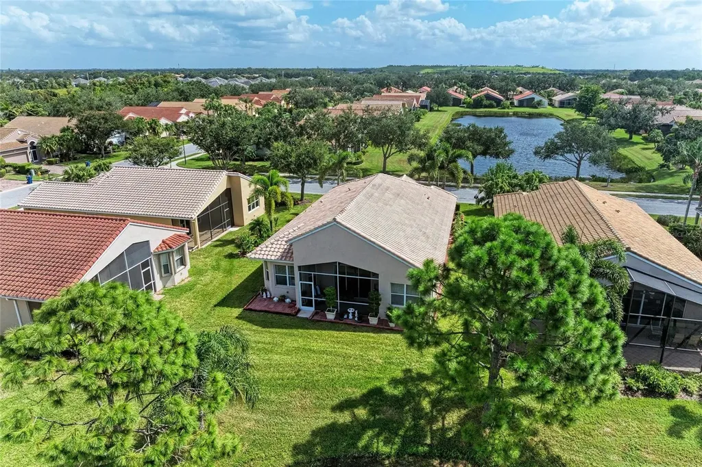6306 42nd Street E Sarasota FL 34243