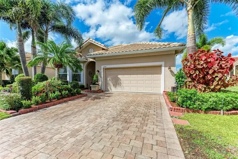 6306 42nd Street E Sarasota FL 34243