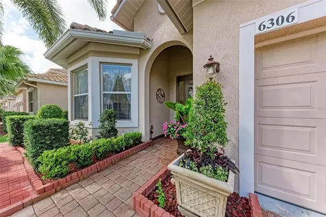 6306 42nd Street E Sarasota FL 34243
