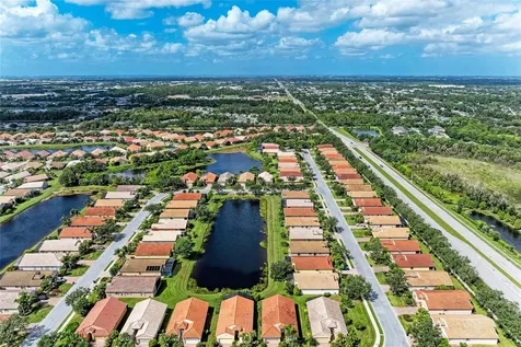 6306 42nd Street E Sarasota FL 34243