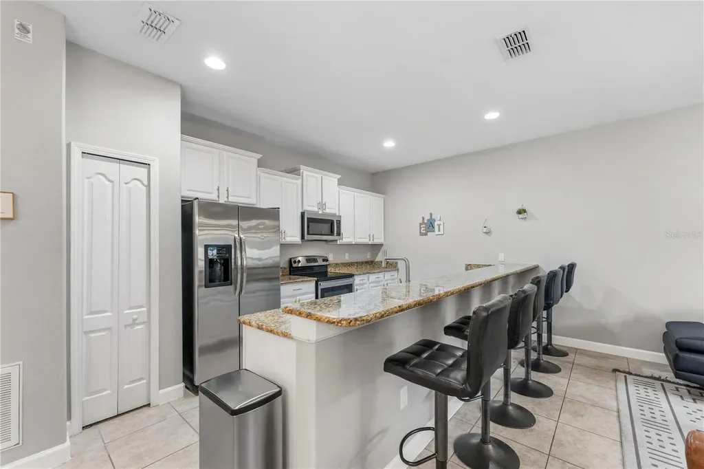8955 Bismarck Palm Road Kissimmee FL 34747