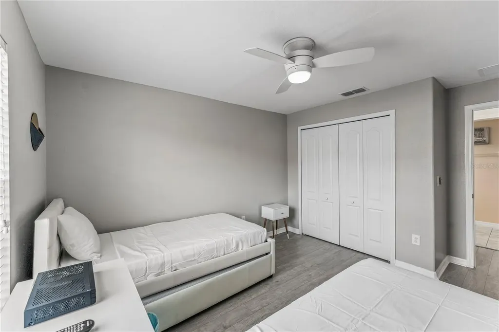 8955 Bismarck Palm Road Kissimmee FL 34747