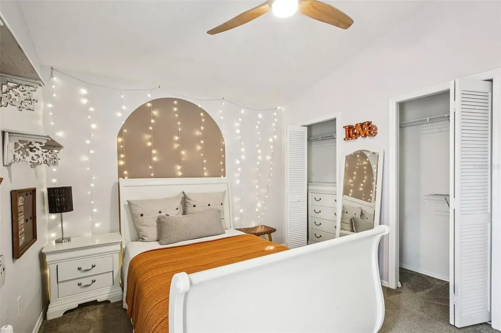 18103 Latimer Lane Tampa FL 33647