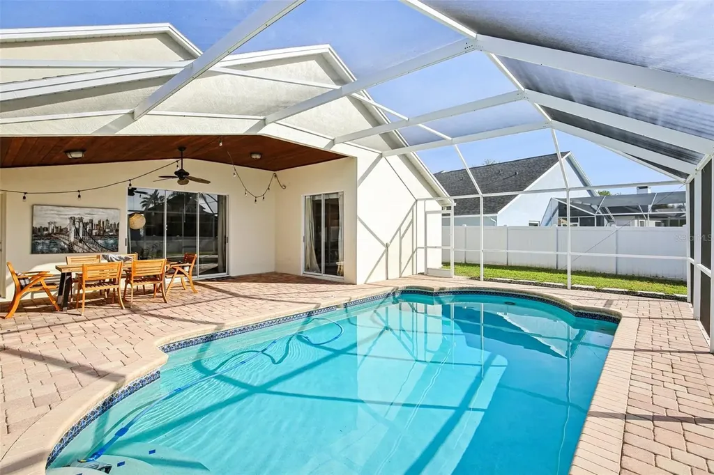 18103 Latimer Lane Tampa FL 33647