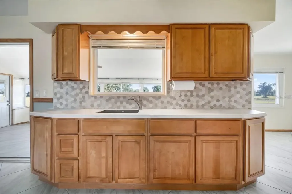 609 Fox Hills Drive Sun City Center FL 33573