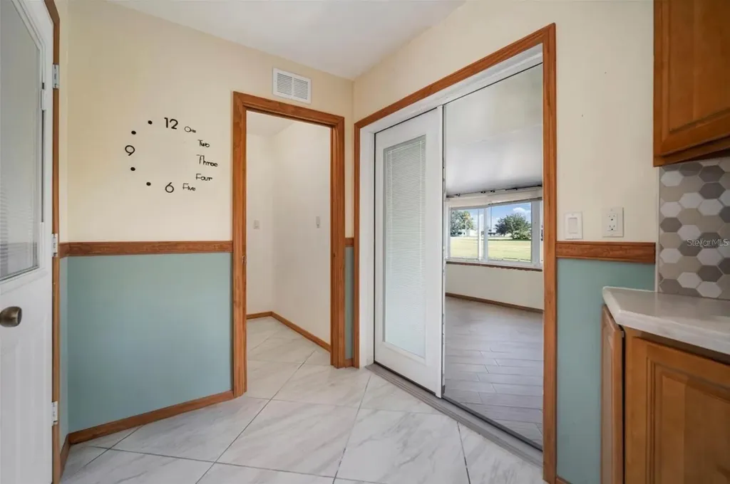 609 Fox Hills Drive Sun City Center FL 33573