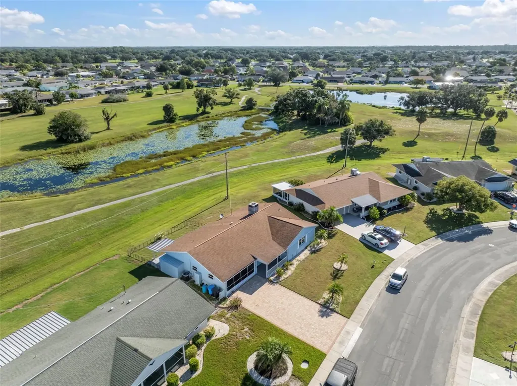 609 Fox Hills Drive Sun City Center FL 33573