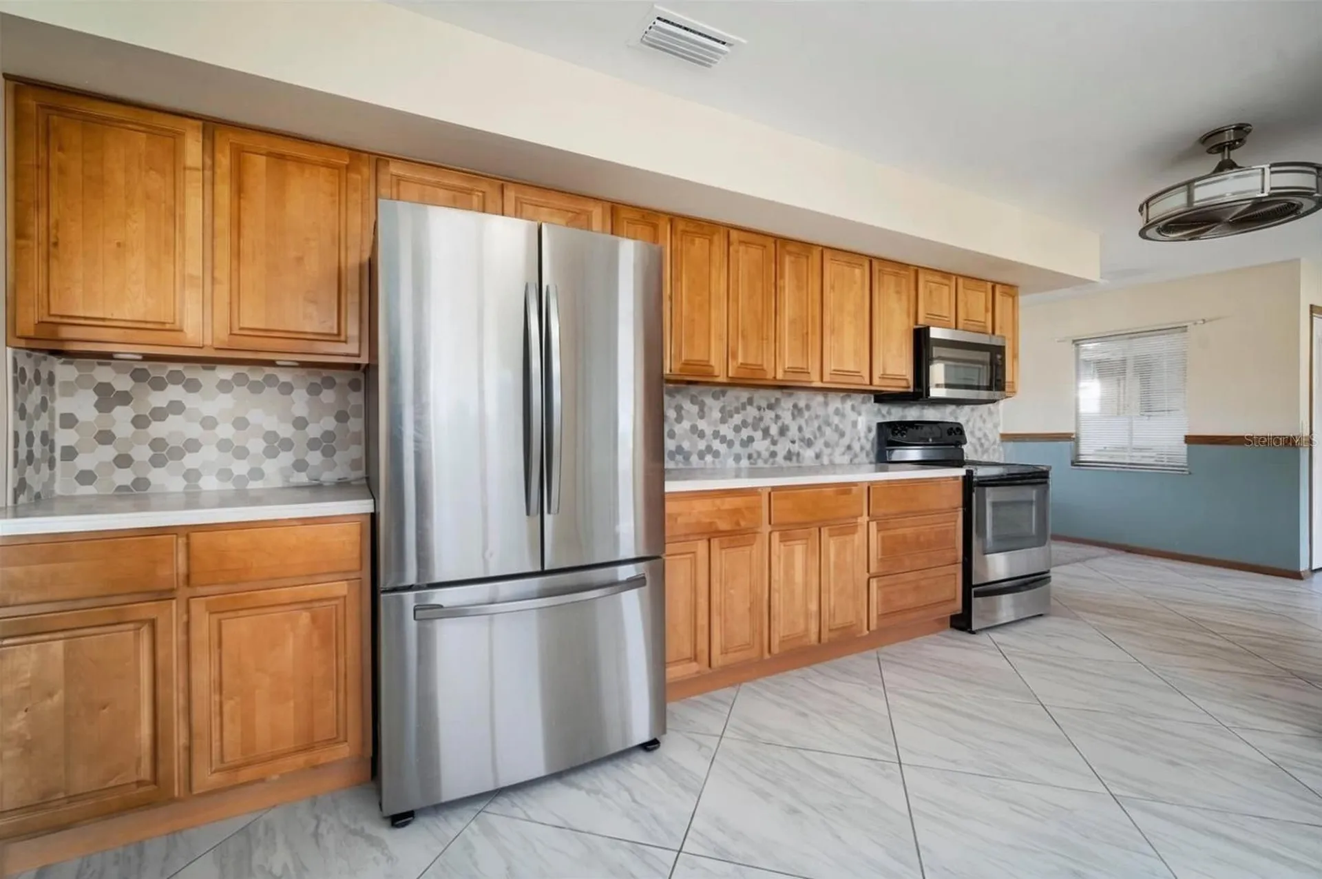 609 Fox Hills Drive Sun City Center FL 33573