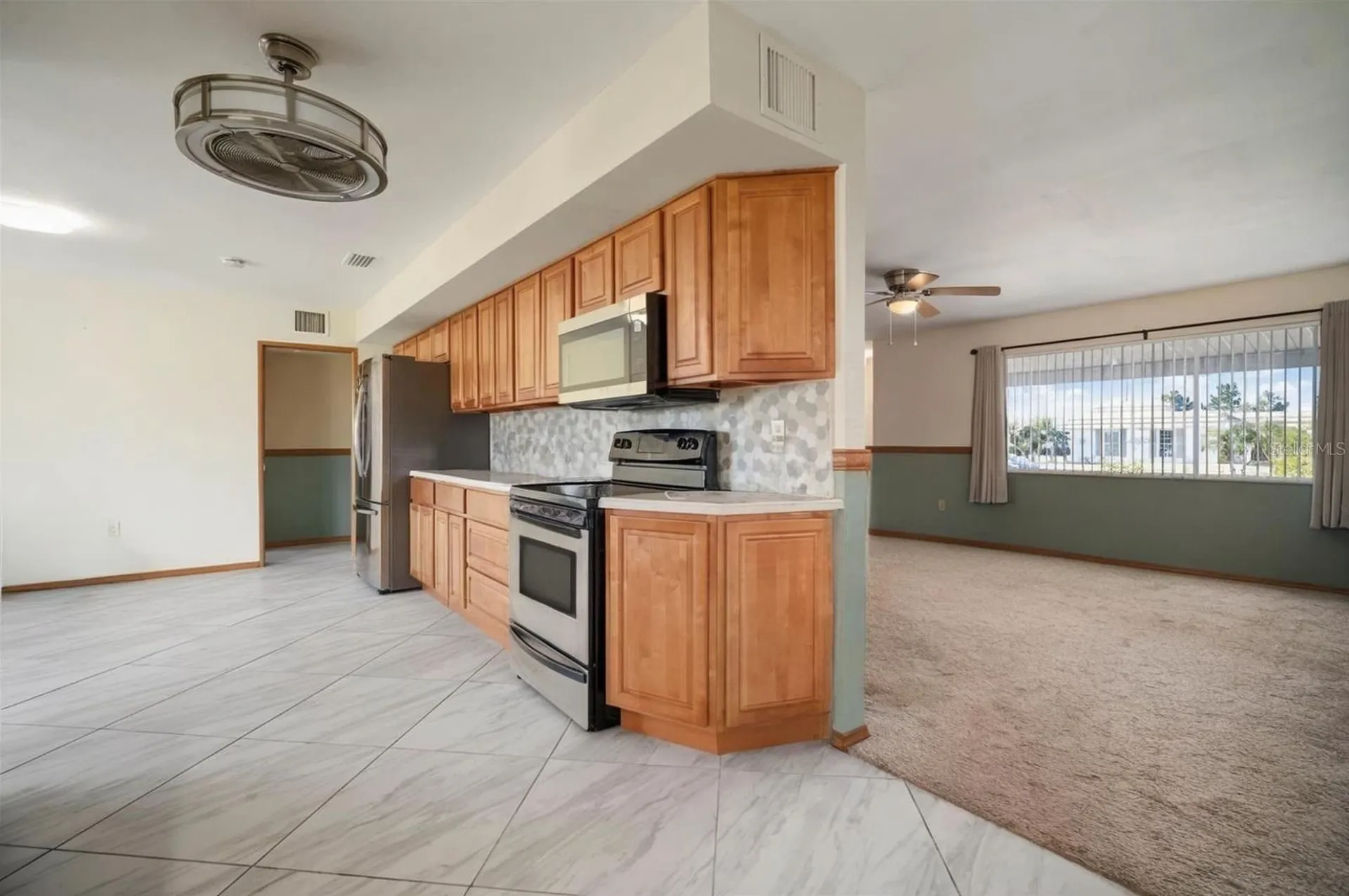 609 Fox Hills Drive Sun City Center FL 33573