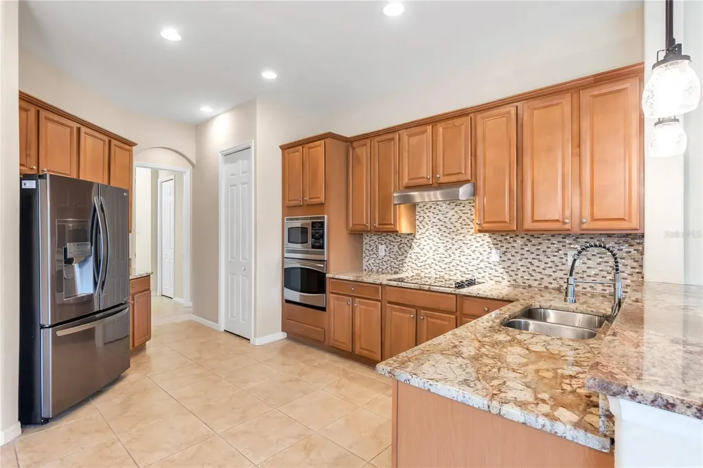 503 Grand Preserve Cove Bradenton FL 34212