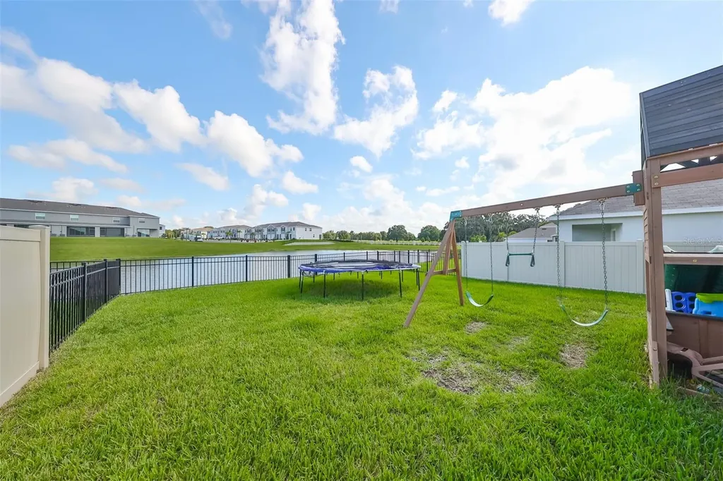 3528 Maple Grove Way Plant City FL 33565
