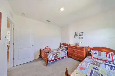 3528 Maple Grove Way Plant City FL 33565