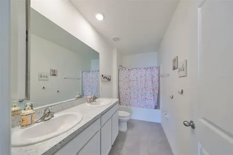 3528 Maple Grove Way Plant City FL 33565