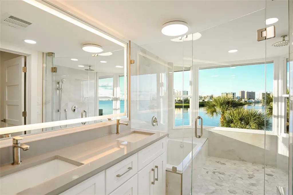 150 Marina Del Rey Court Clearwater Beach FL 33767