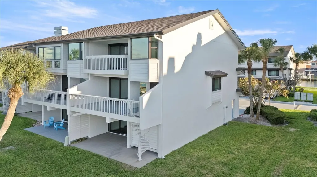 150 Marina Del Rey Court Clearwater Beach FL 33767