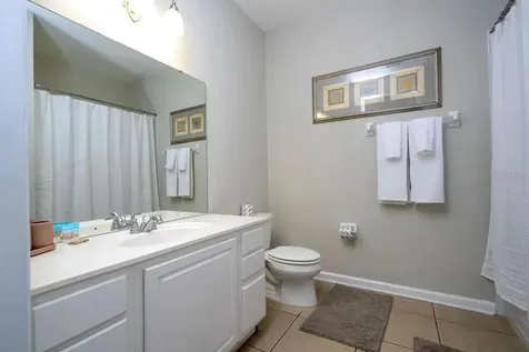5025 Shoreway Loop Orlando FL 32819