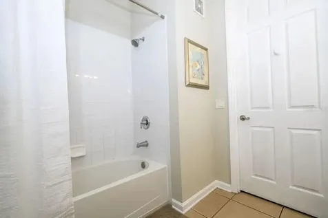 5025 Shoreway Loop Orlando FL 32819
