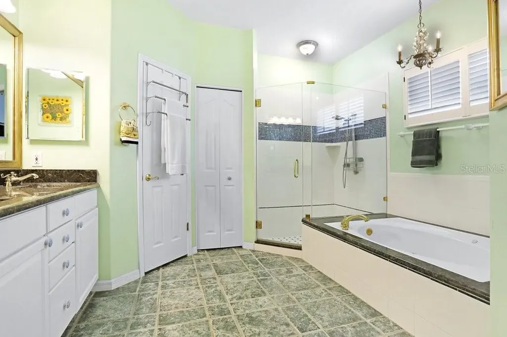 12009 Brewster Drive Tampa FL 33626