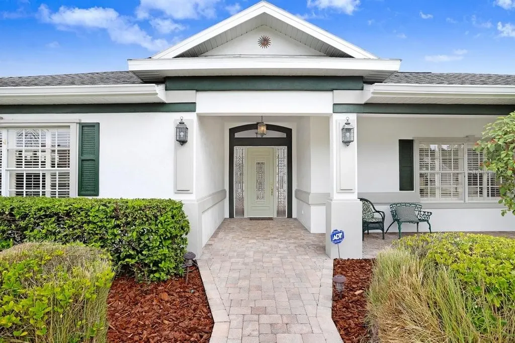 12009 Brewster Drive Tampa FL 33626
