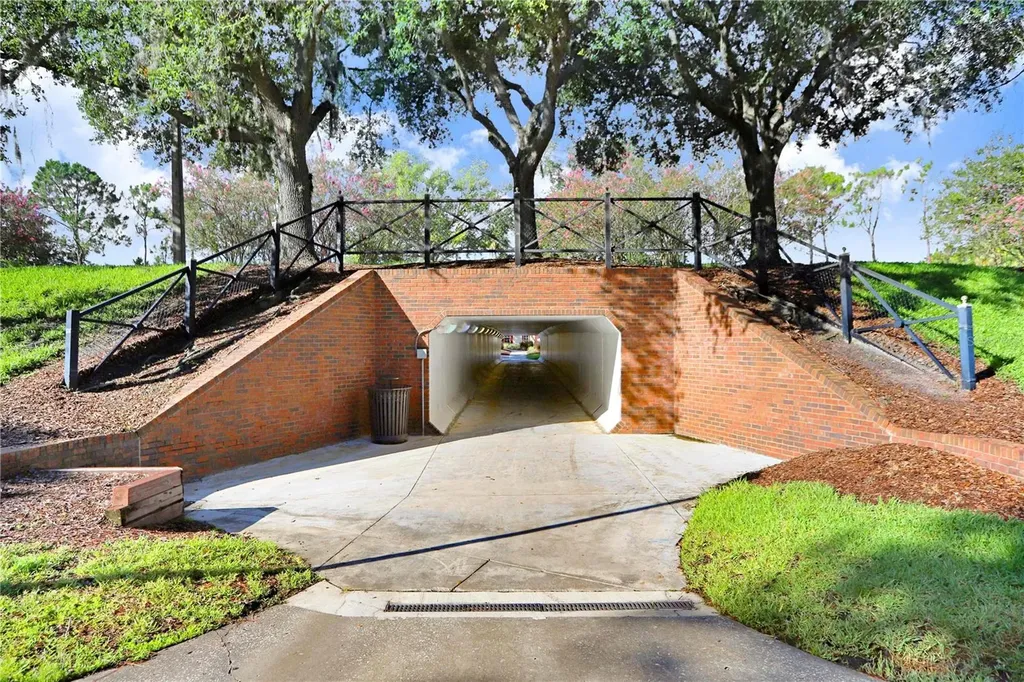 12009 Brewster Drive Tampa FL 33626