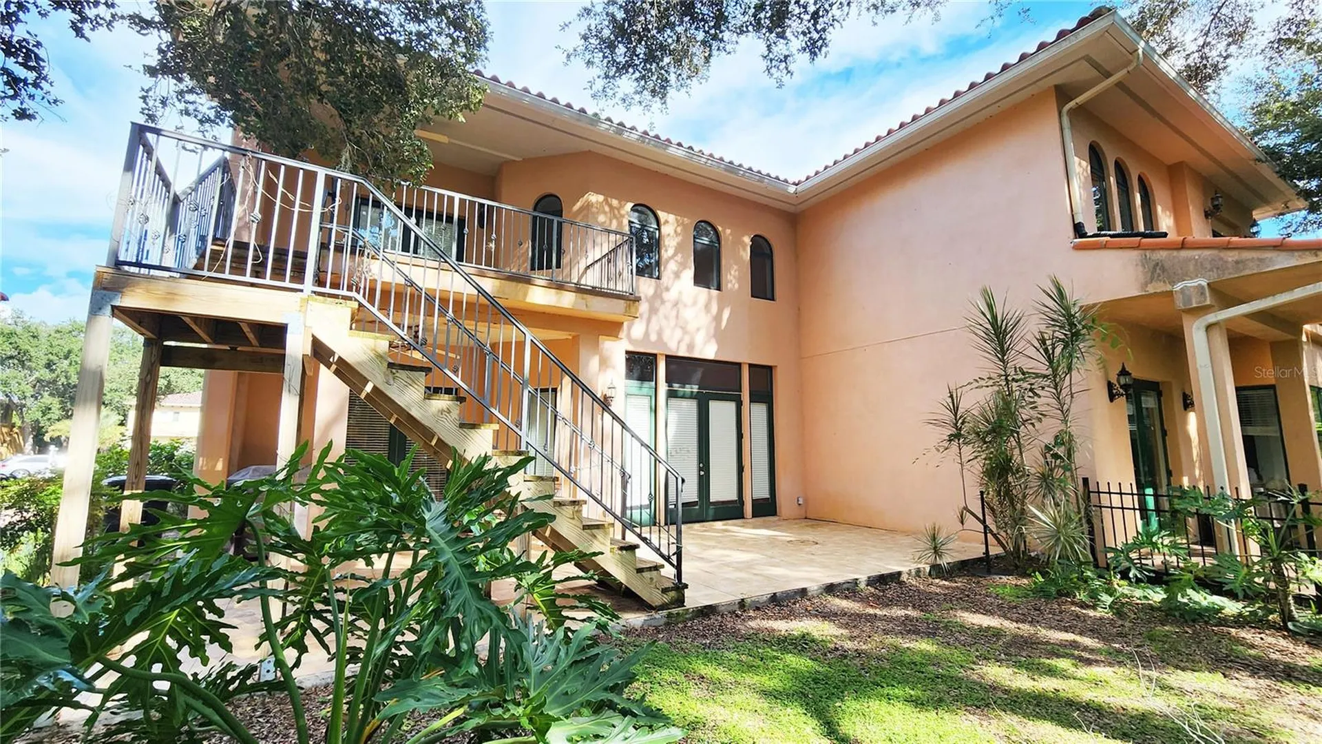 1962 Freedom Drive Clearwater FL 33755