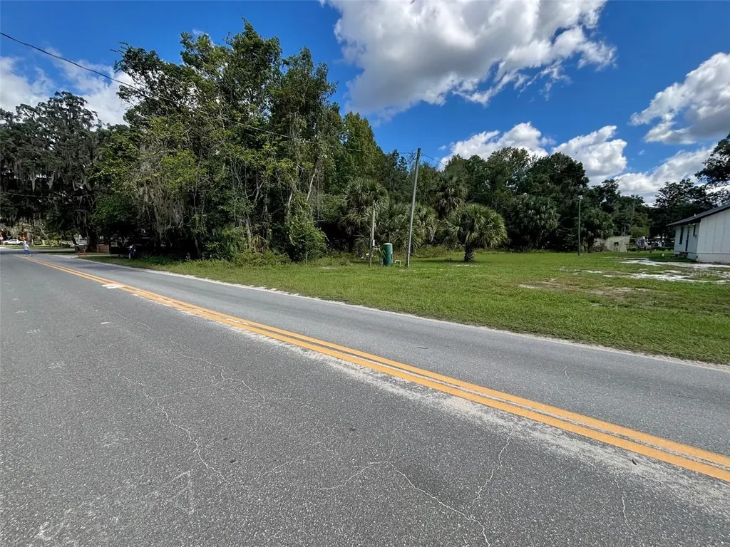 404 Grove Street Melrose FL 32666