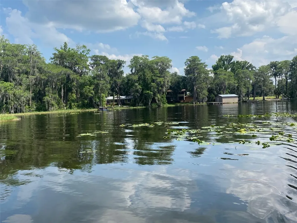 404 Grove Street Melrose FL 32666