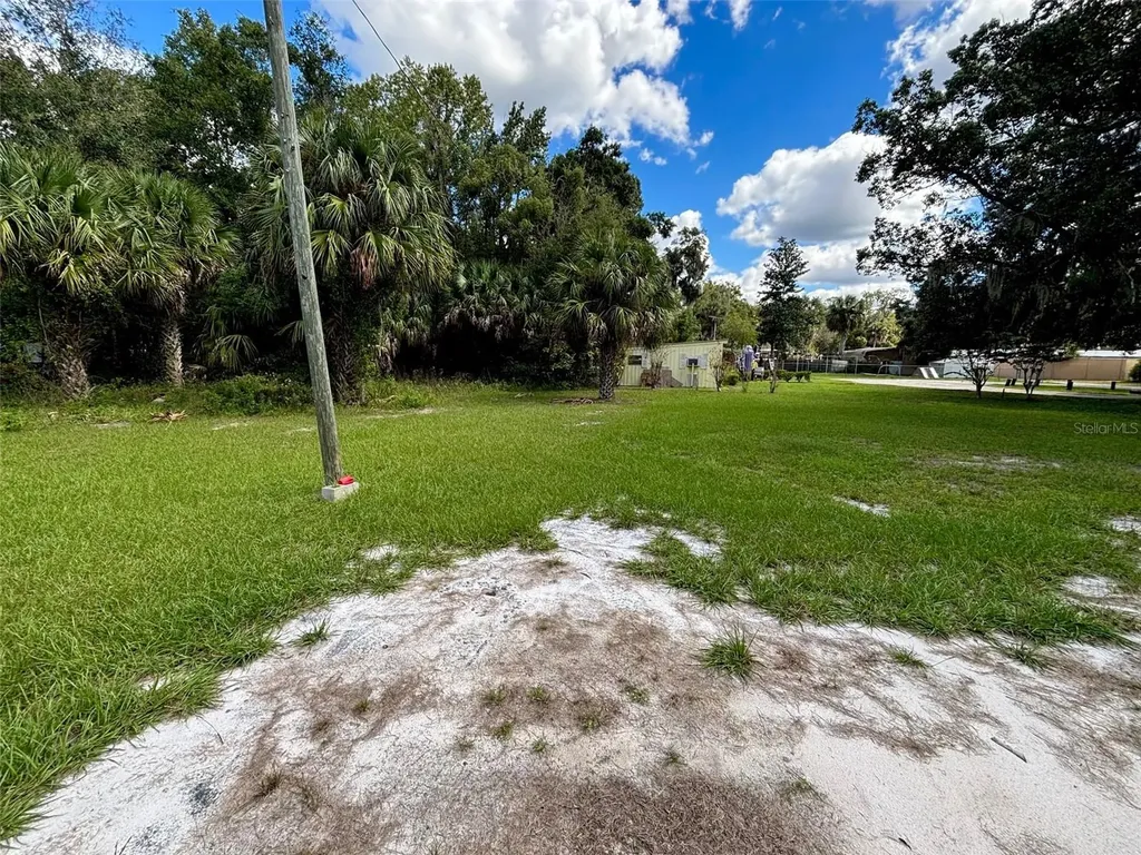 404 Grove Street Melrose FL 32666