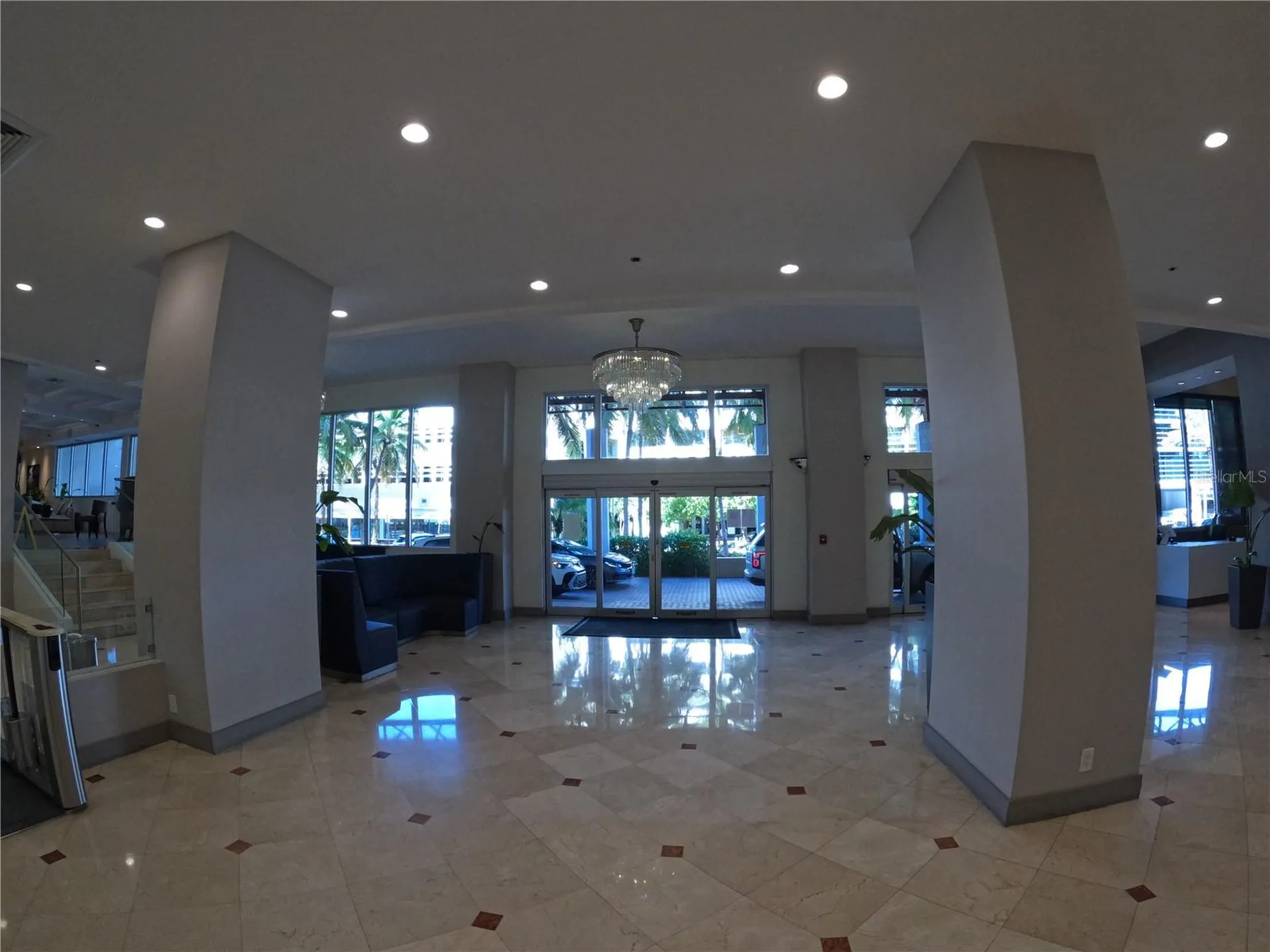 100 Lincoln Road Miami Beach FL 33139