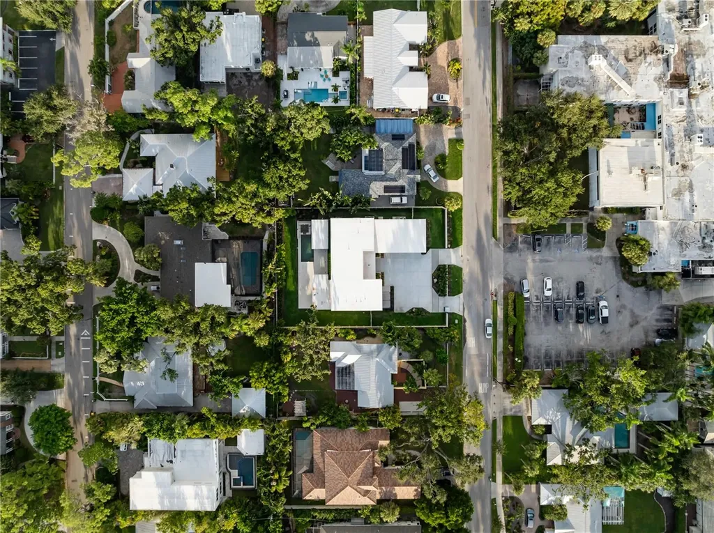 1759 Waldemere Street Sarasota FL 34239