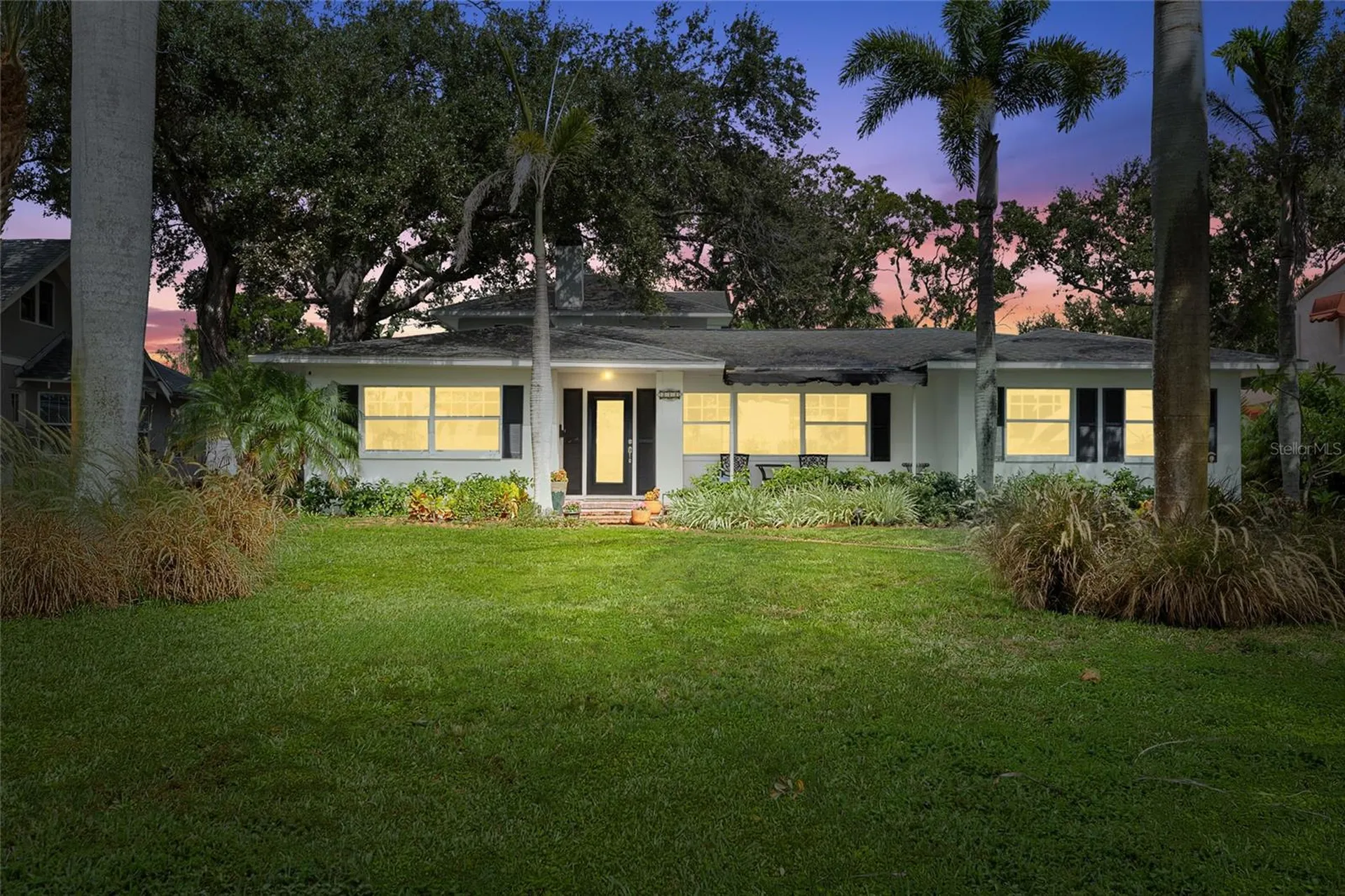 311 Sunset Drive N St Petersburg FL 33710