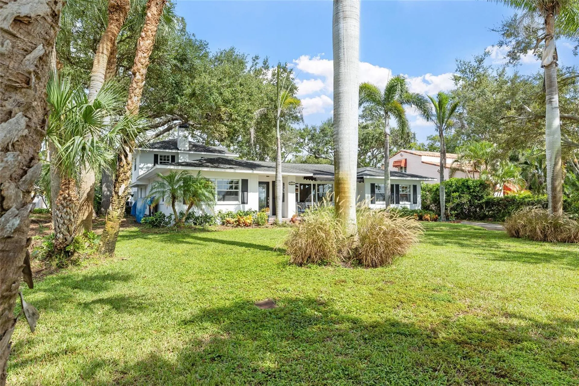 311 Sunset Drive N St Petersburg FL 33710