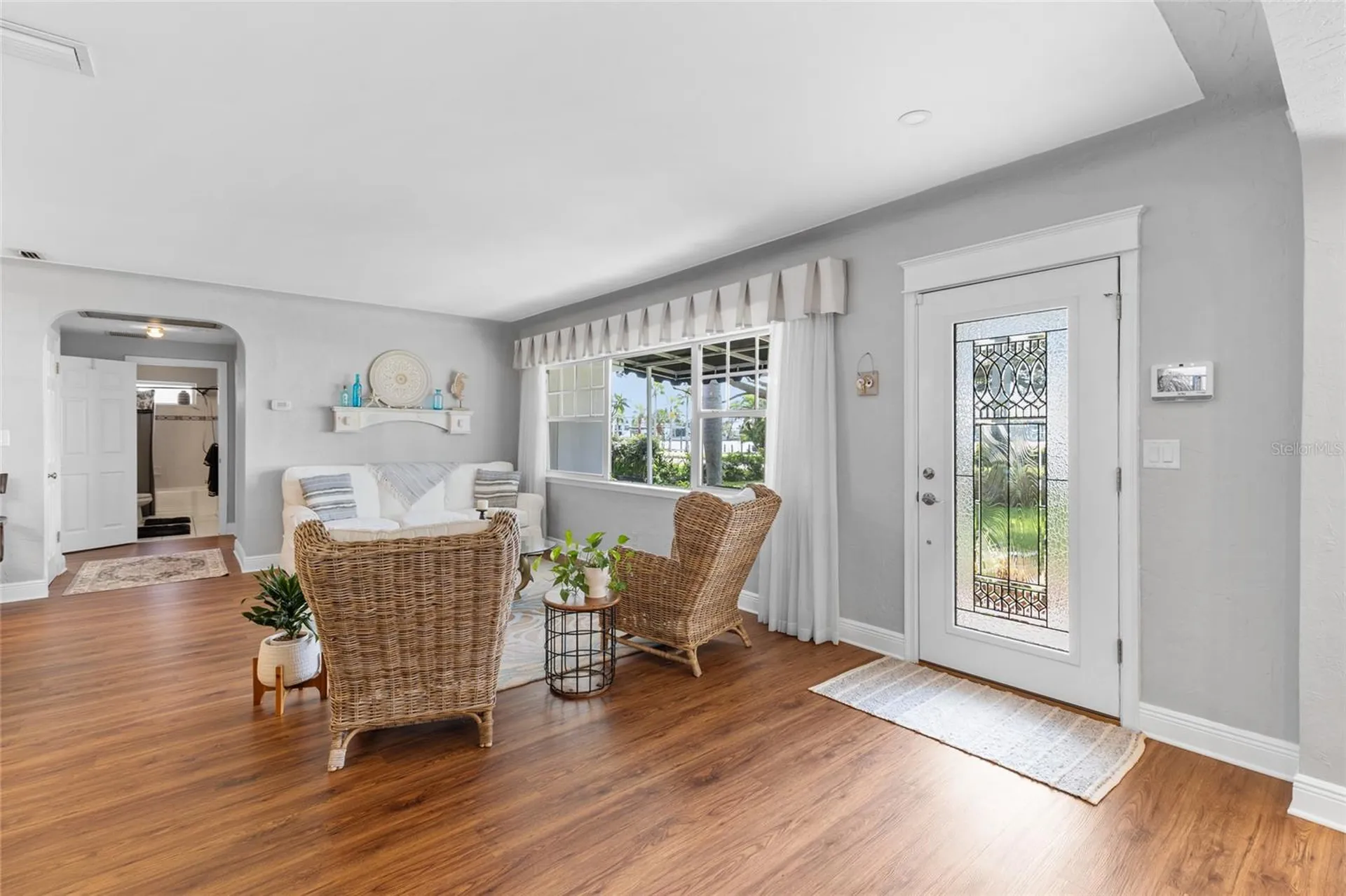 311 Sunset Drive N St Petersburg FL 33710