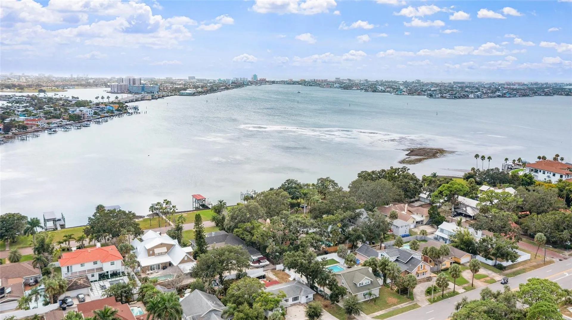 311 Sunset Drive N St Petersburg FL 33710