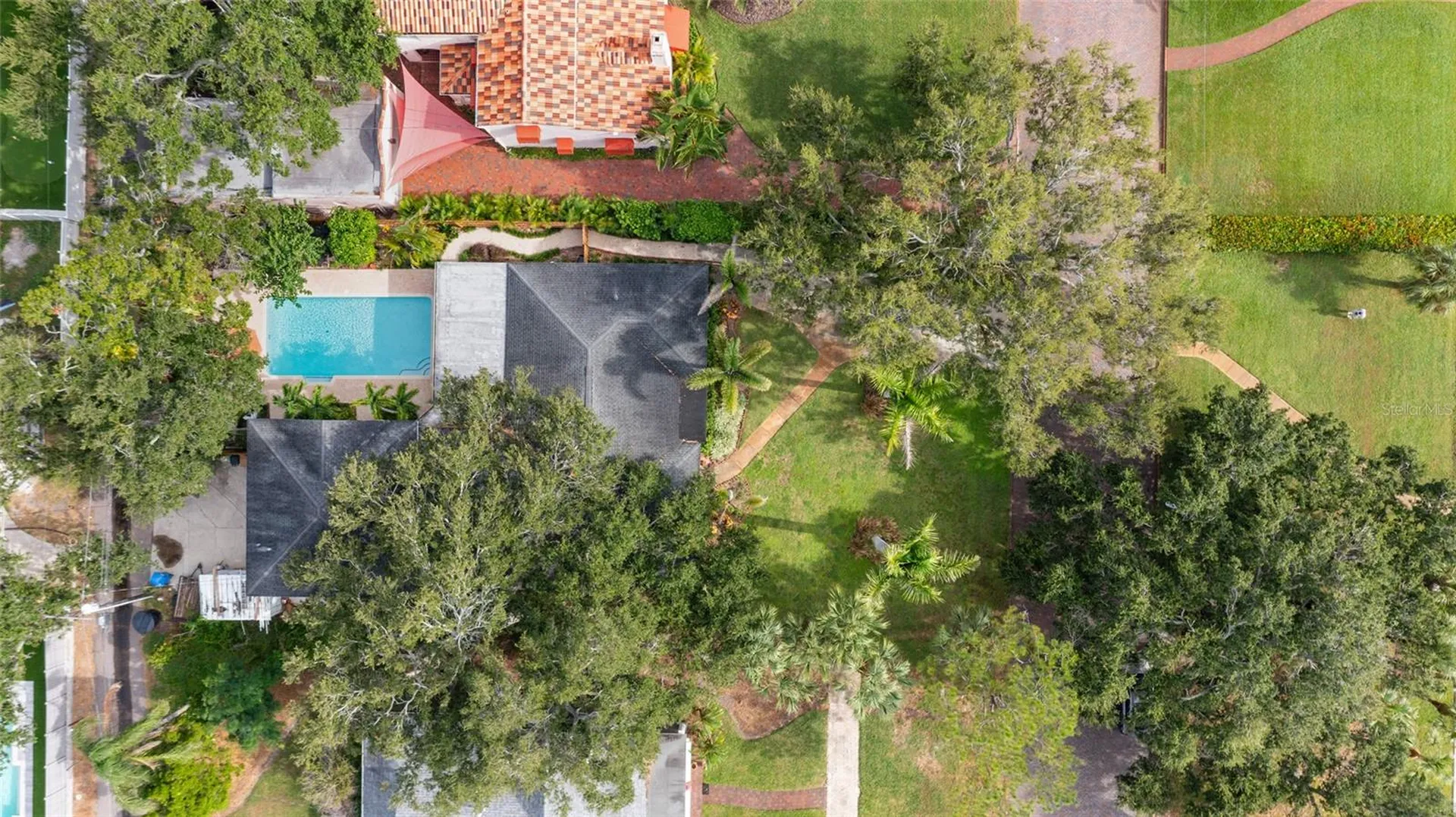 311 Sunset Drive N St Petersburg FL 33710