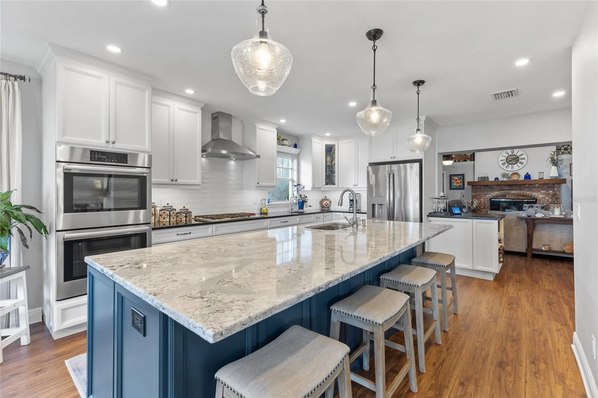 311 Sunset Drive N St Petersburg FL 33710