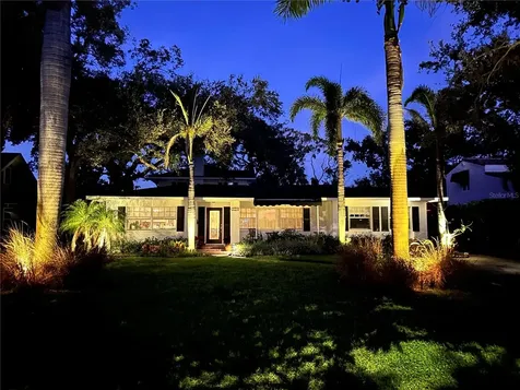 311 Sunset Drive N St Petersburg FL 33710